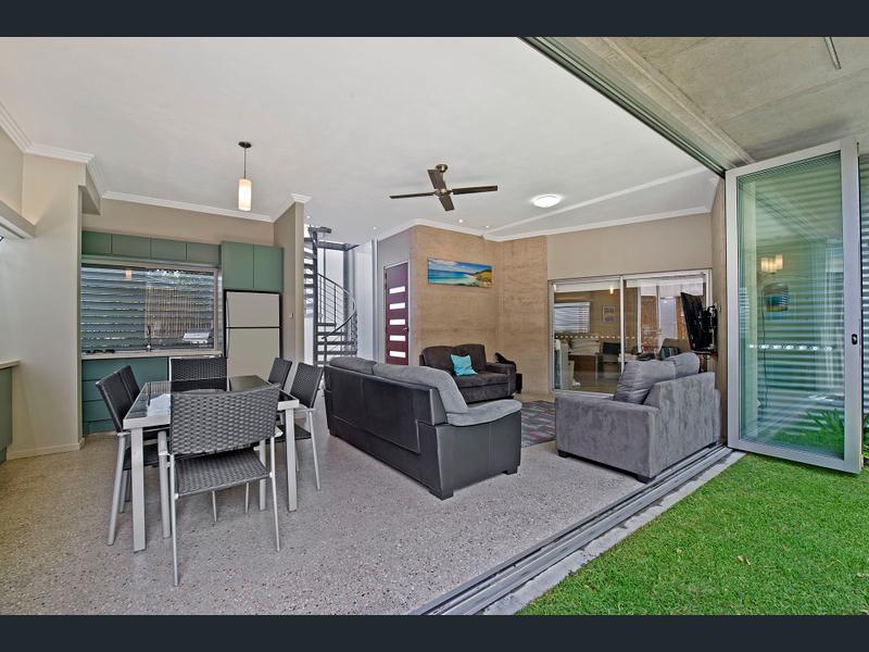 Crescent Head Spa Villa Exterior photo